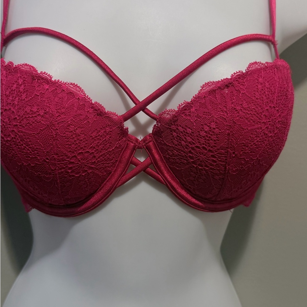 Victoria's Secret Lace Bra in Rich Pink